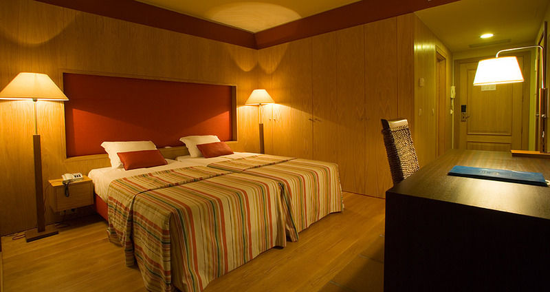 Turisticos Atlantida Apartahotel
